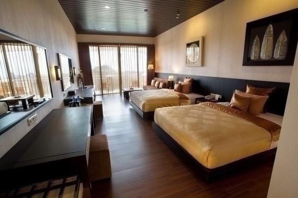 Executive Caravan Quadruple Room